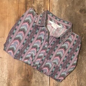 Women’s Size M Roper Button Down